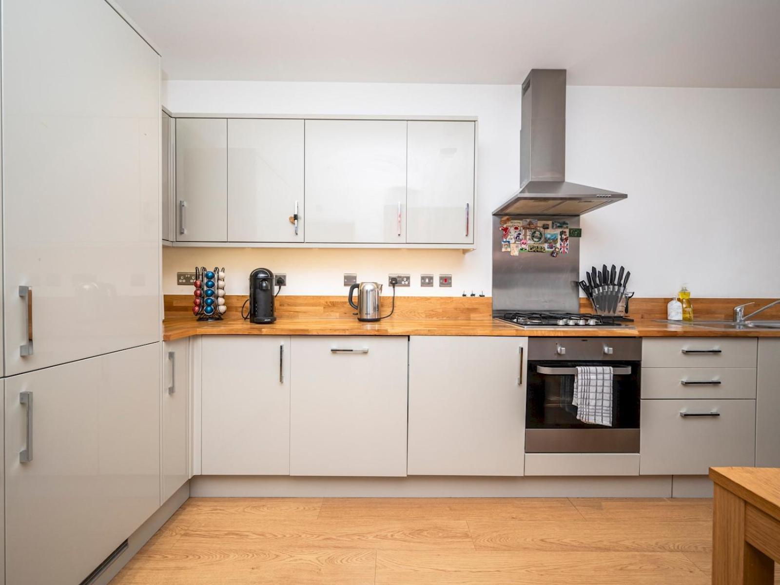 London Apartment Near Tower Bridge And Tube Pass The Keys エクステリア 写真