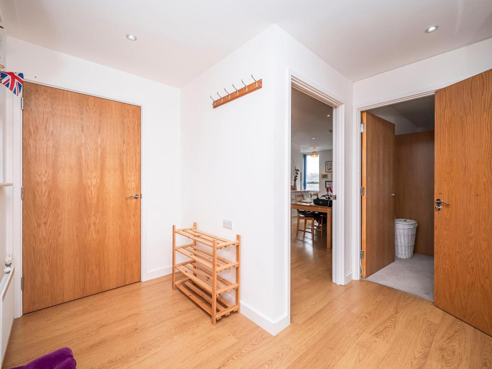 London Apartment Near Tower Bridge And Tube Pass The Keys エクステリア 写真