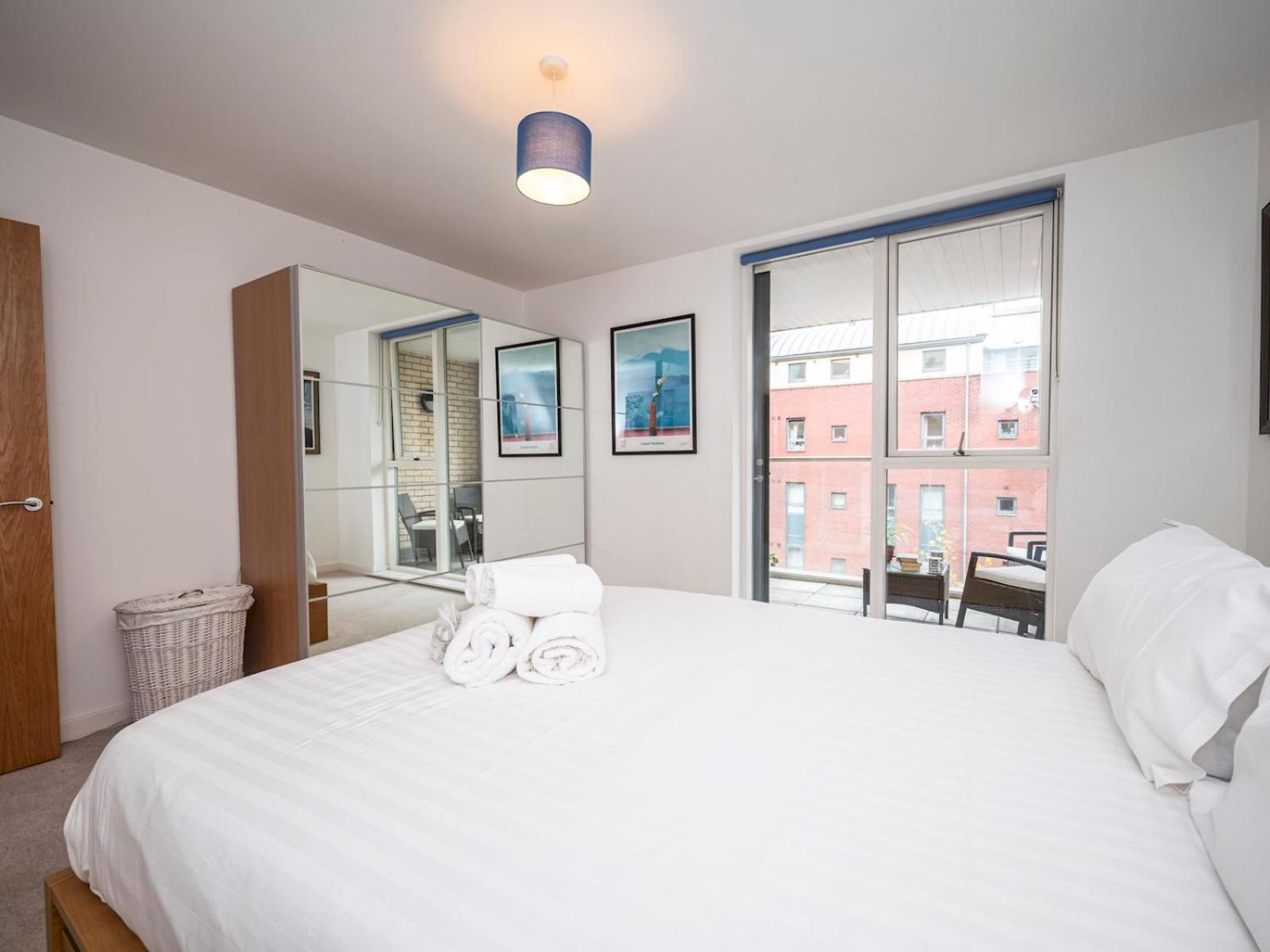 London Apartment Near Tower Bridge And Tube Pass The Keys エクステリア 写真