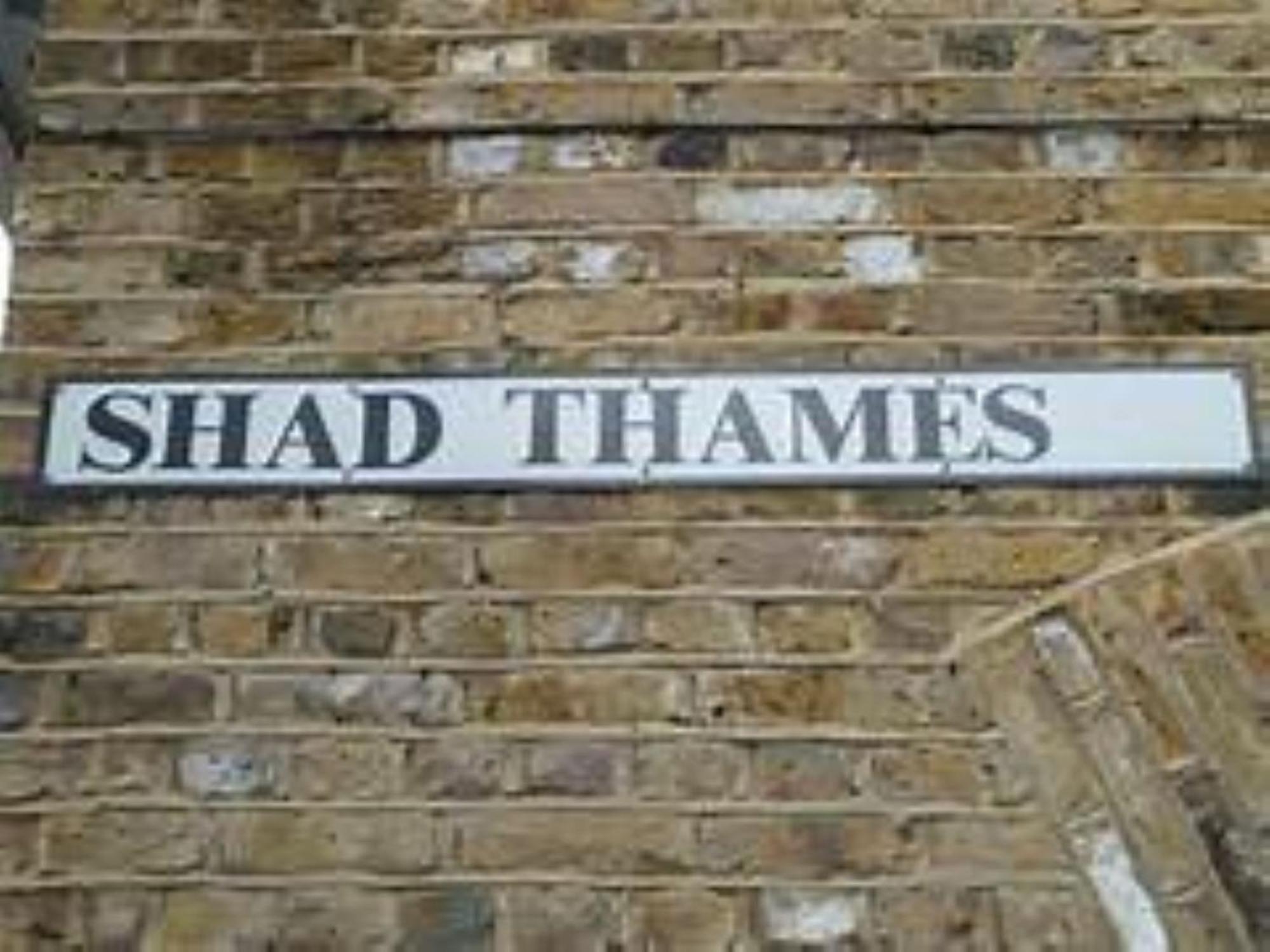 London Apartment Near Tower Bridge And Tube Pass The Keys エクステリア 写真