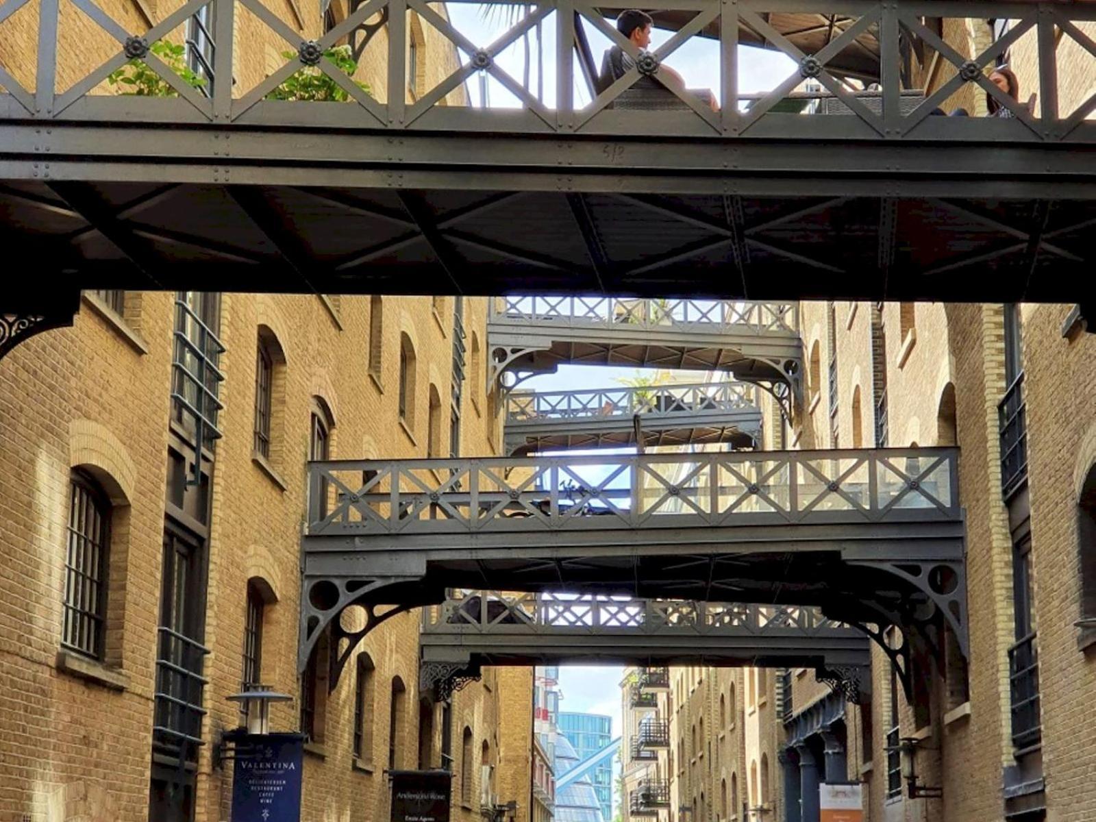 London Apartment Near Tower Bridge And Tube Pass The Keys エクステリア 写真